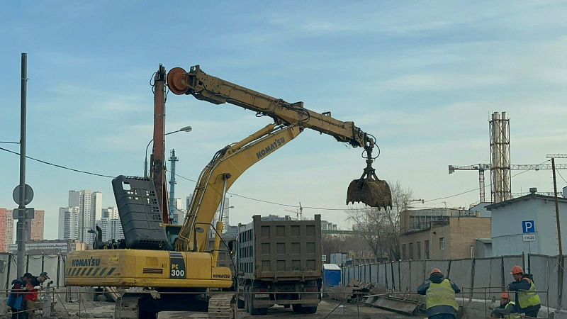 Гусеничный экскаватор Каматсу РС300